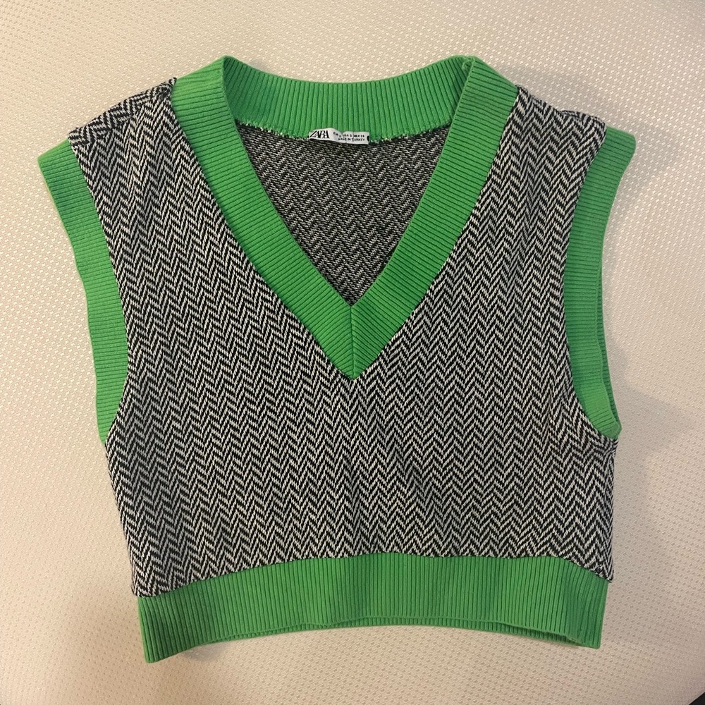 Patterned Sweater Vest